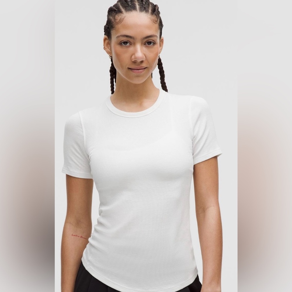 Lululemon hold tight short sleeve top